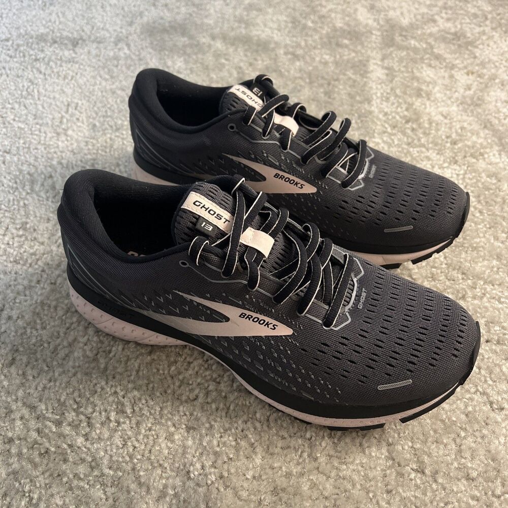 Brooks Womens GHOST 13 Black Dark Gray Running Sneakers Sz 10.5B